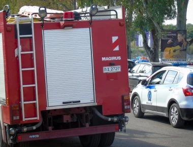 Πυρκαγιά σε ακατοίκητο κτίριο στο κέντρο της Αθήνας